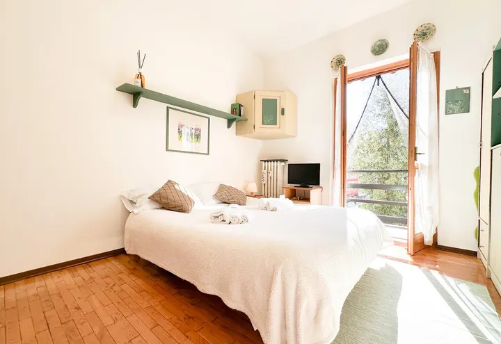 Green Chalet